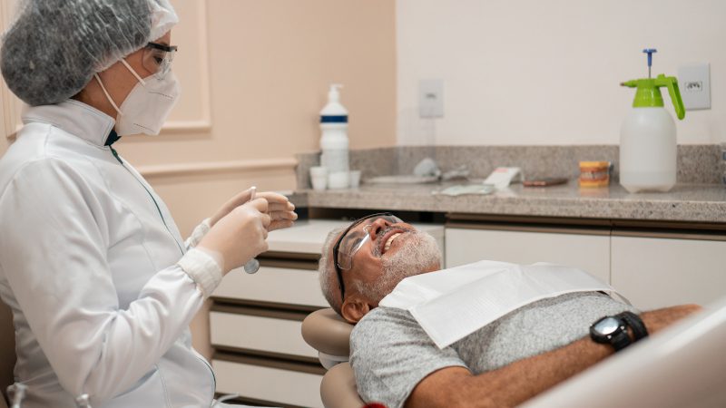 What to Look for in a Cosmetic Dentist